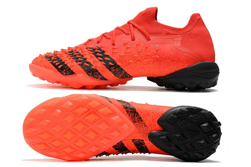 Adidas Predator Freak .1 Low TF Meteorite - Red/Core Black/Solar Red