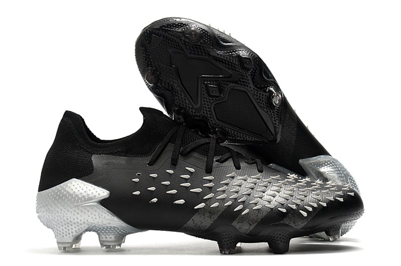 Adidas Predator Freak.1 Low FG - Core Black / Grey Four / White