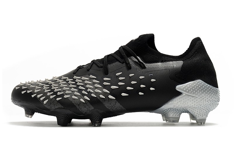 Adidas Predator Freak.1 Low FG - Core Black / Grey Four / White
