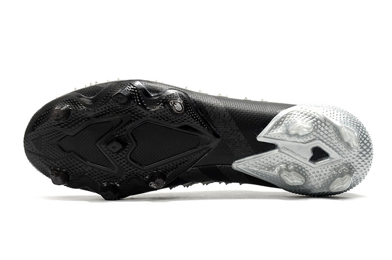 Adidas Predator Freak.1 Low FG - Core Black / Grey Four / White