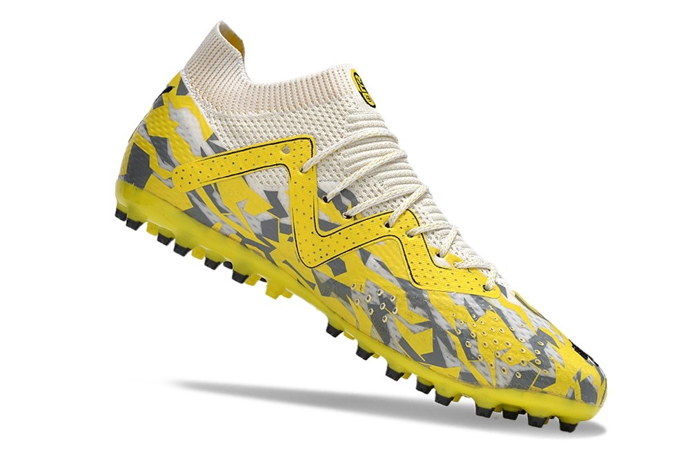 Puma Future Ultimate MG Voltage Pack - Gray/Yellow/Black