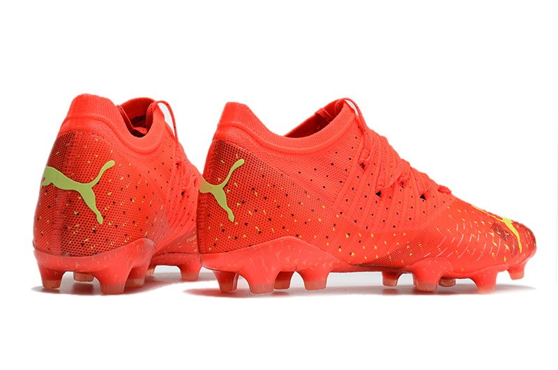 Puma Future Z 1.4 FG/AG 'Fearless' 2022 World Cap - Red/Fizzy Light/Black