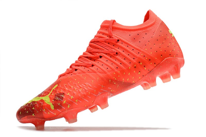 Puma Future Z 1.4 FG/AG 'Fearless' 2022 World Cap - Red/Fizzy Light/Black