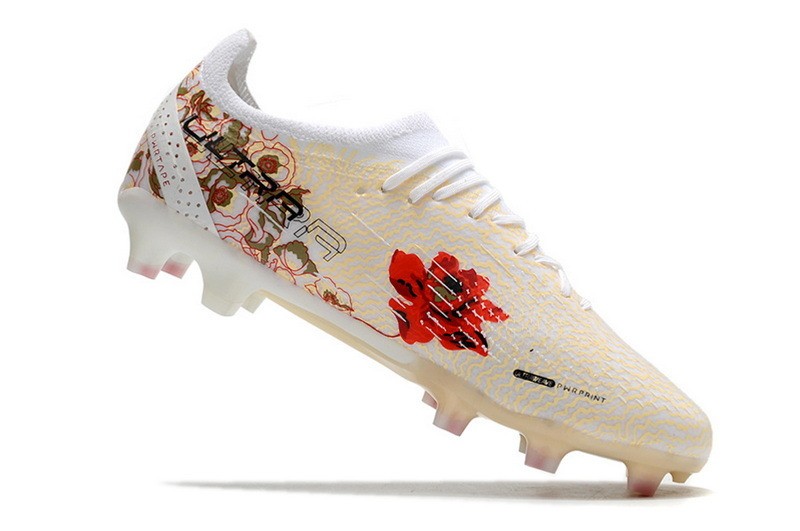 Puma Ultra Ultimate Liberty FG/AG - White/Pristine/Red