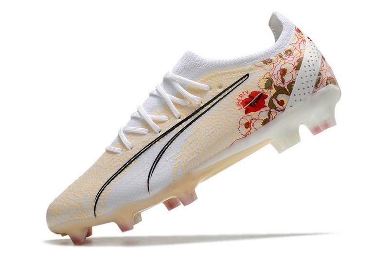 Puma Ultra Ultimate Liberty FG/AG - White/Pristine/Red