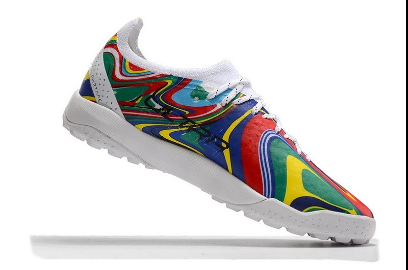 Puma Ultra Ultimate TF Flags of the World - Multicolor 