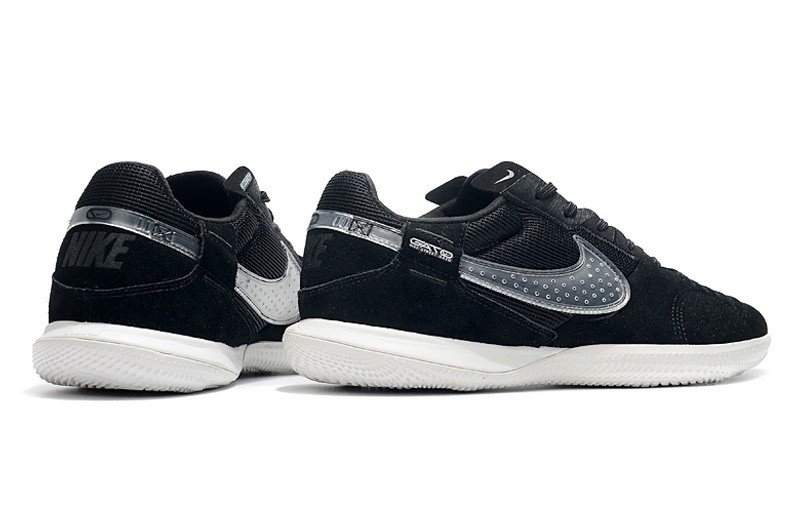 Nike Streetgato IC - Black/Summit White