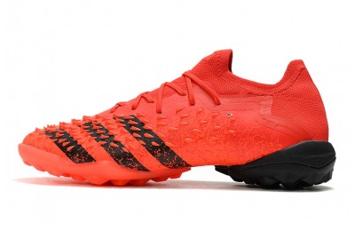 Adidas Predator Freak .1 Low TF Meteorite - Red/Core Black/Solar Red