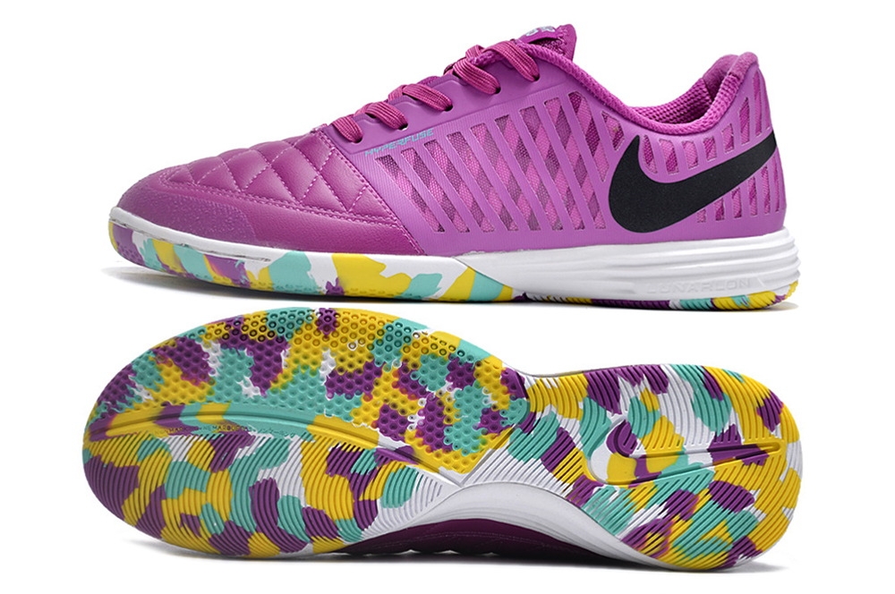 Nike Lunargato II Indoor/Court Low-Top Soccer Shoes. Nike.com