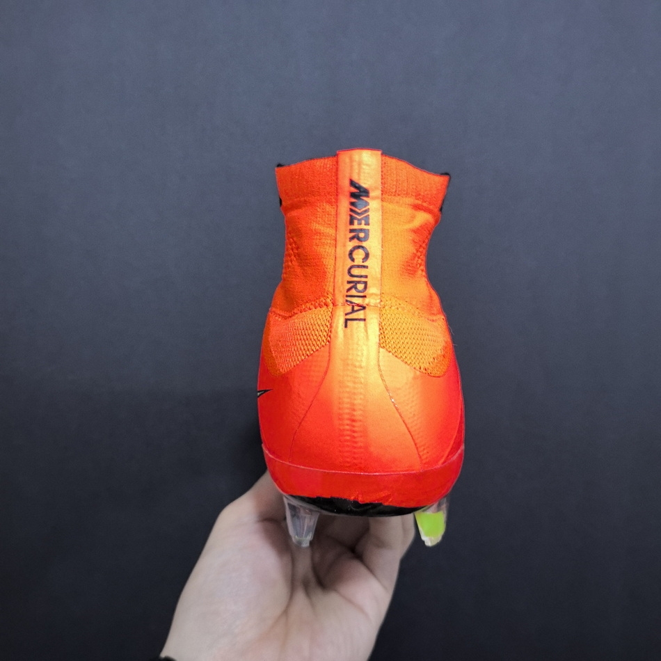 Nike Mercurial フットサルシューズ オレンジ NIKE ナイキ マーキュリアル ビクトリー V TF(オレンジ) - メルカリ