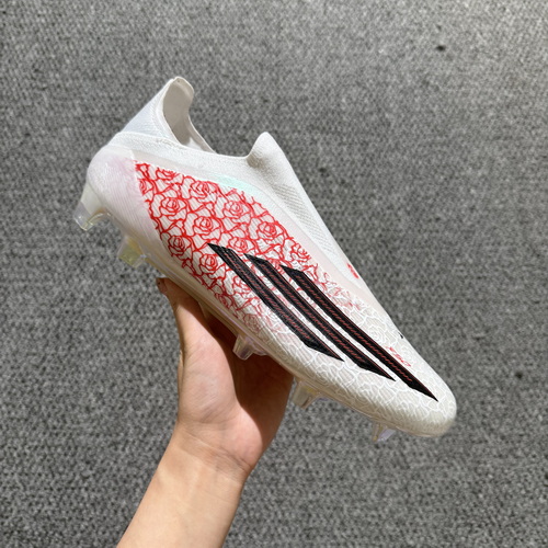 Lamine Yamal Heartbreaker Cleats