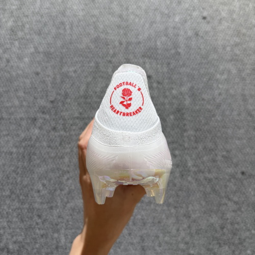 Lamine Yamal Heartbreaker Cleats