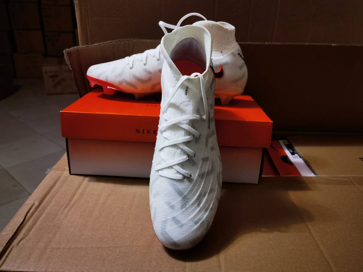 Nike Phantom Luna Elite FG Oragne